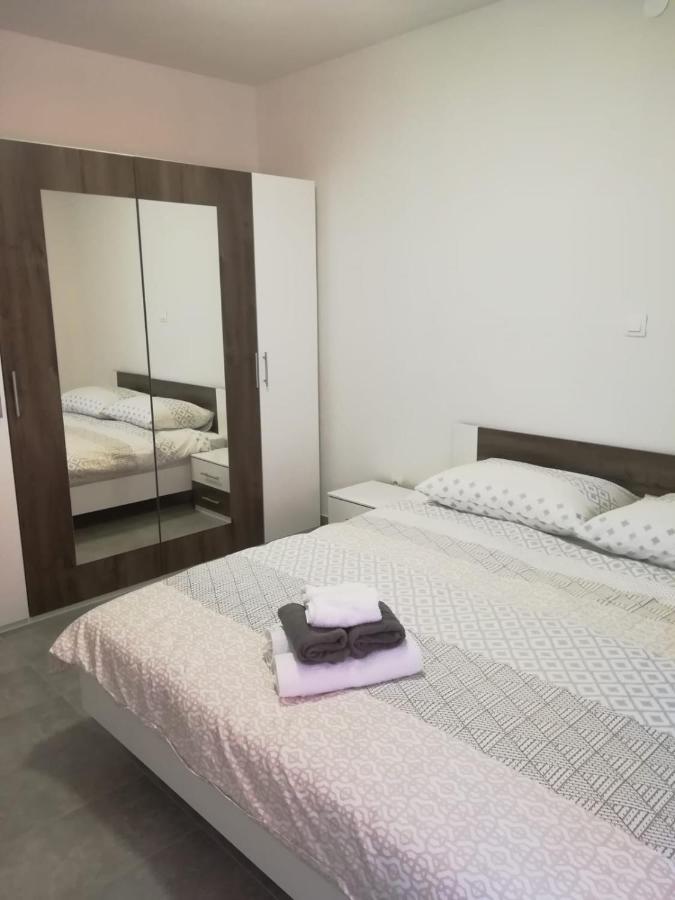 Apartamento Plava Laguna Miroslav Crikvenica Exterior foto