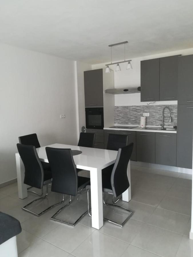 Apartamento Plava Laguna Miroslav Crikvenica Exterior foto